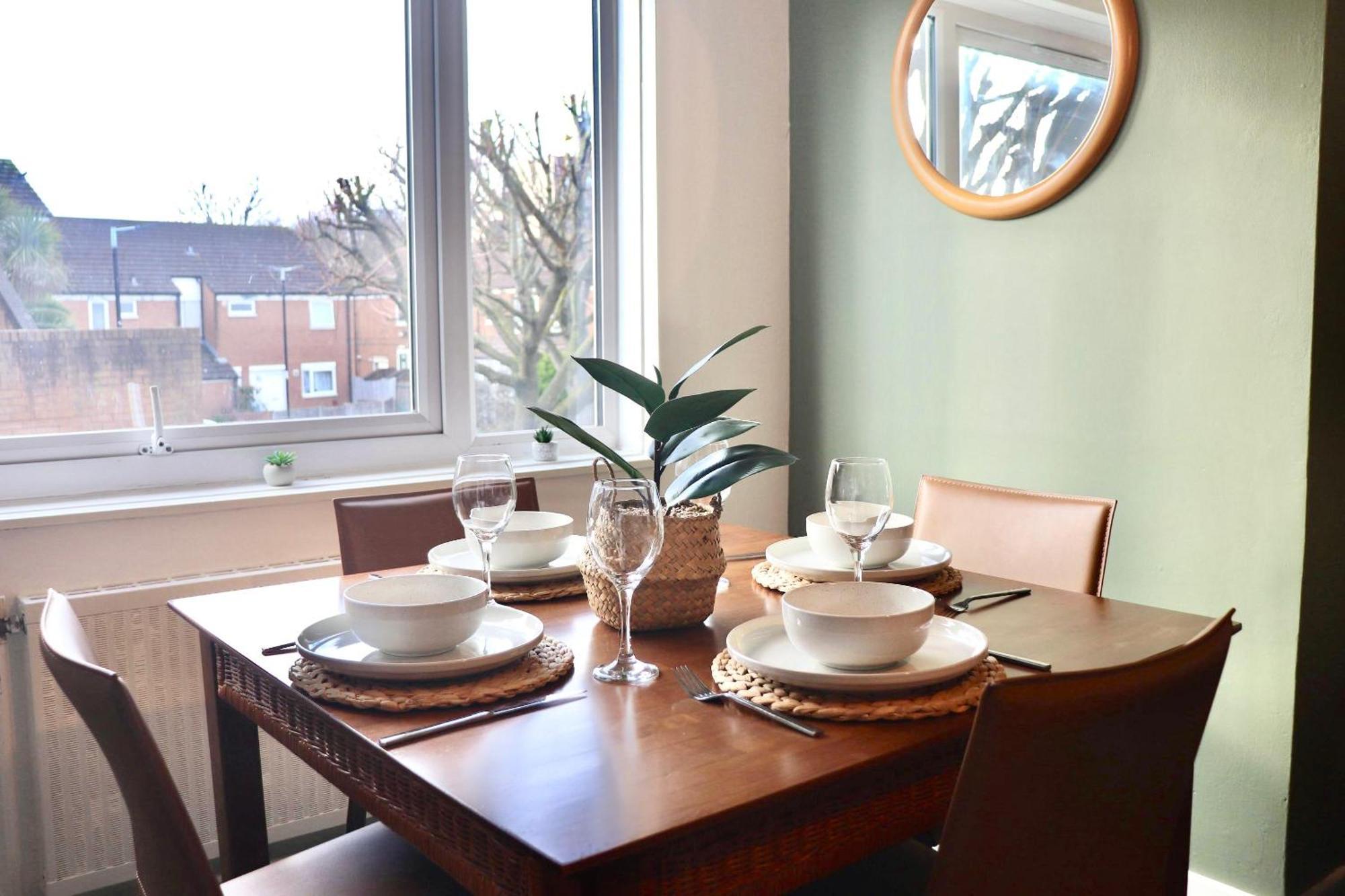 Stunning Apartment, Sleeps 4, Central London, 1 Bedroom, Zone 1, Kennington - Open For Business Stays, Long Stays And Families Relocating ภายนอก รูปภาพ