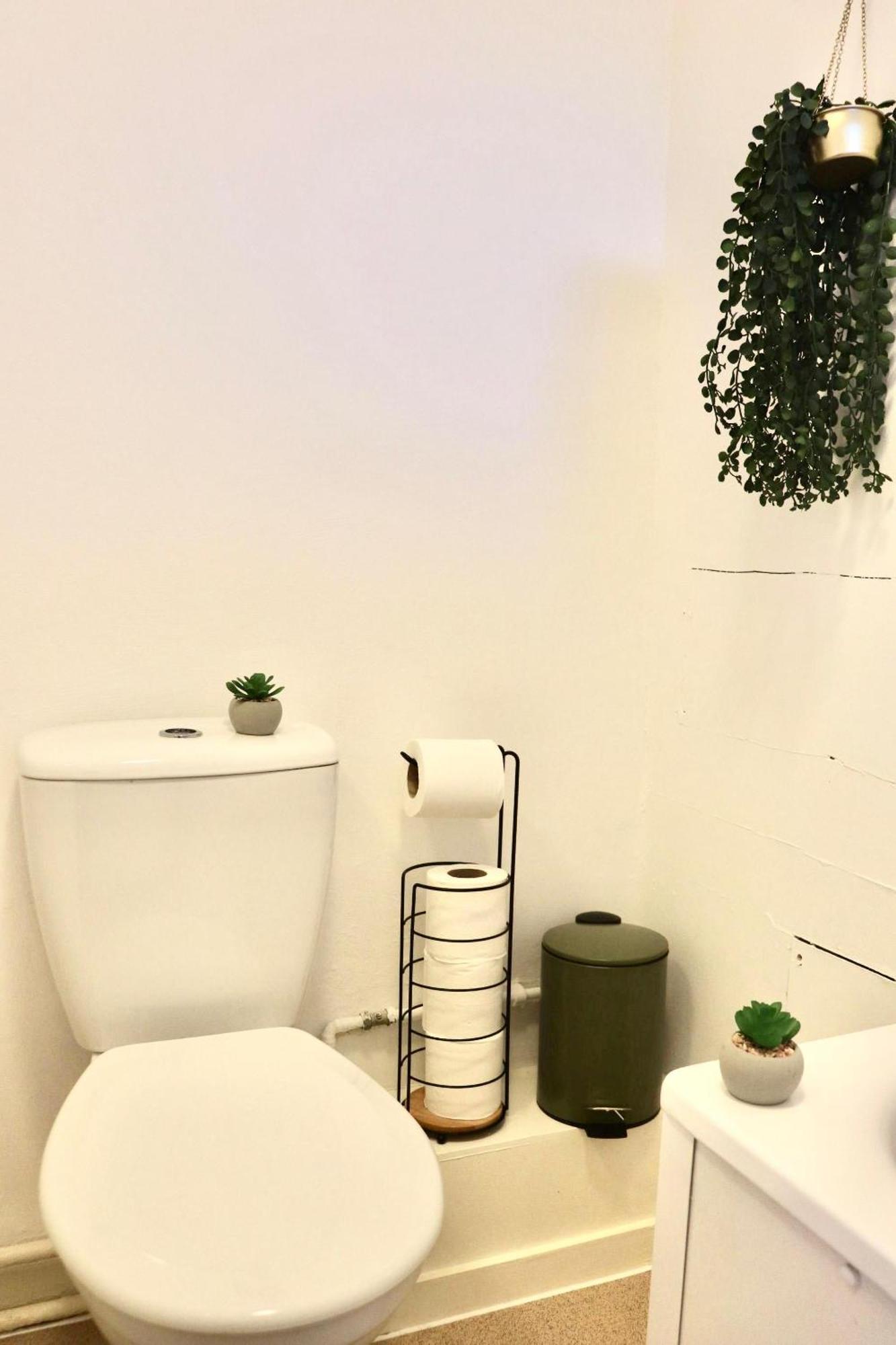 Stunning Apartment, Sleeps 4, Central London, 1 Bedroom, Zone 1, Kennington - Open For Business Stays, Long Stays And Families Relocating ภายนอก รูปภาพ