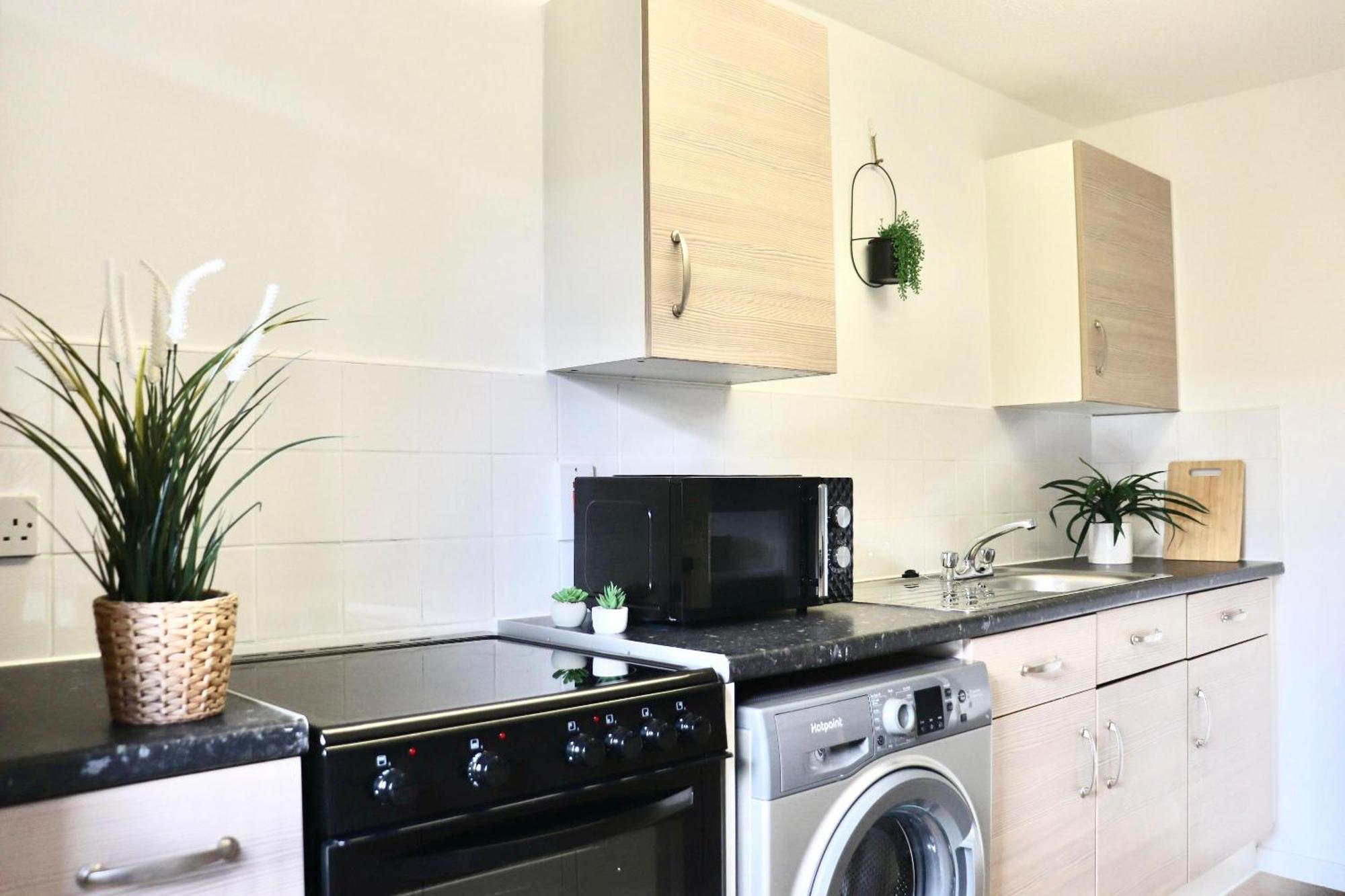 Stunning Apartment, Sleeps 4, Central London, 1 Bedroom, Zone 1, Kennington - Open For Business Stays, Long Stays And Families Relocating ภายนอก รูปภาพ