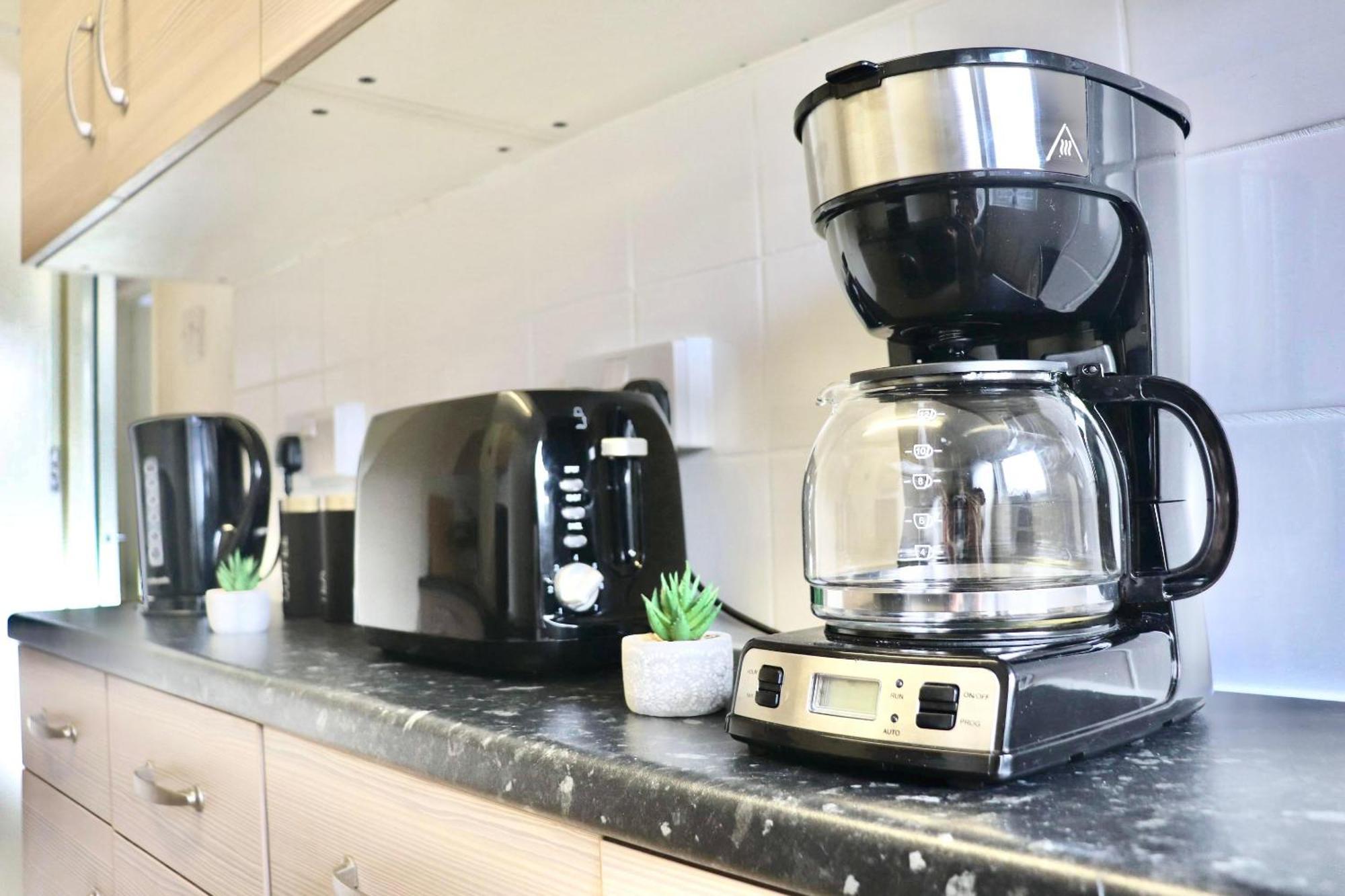 Stunning Apartment, Sleeps 4, Central London, 1 Bedroom, Zone 1, Kennington - Open For Business Stays, Long Stays And Families Relocating ภายนอก รูปภาพ